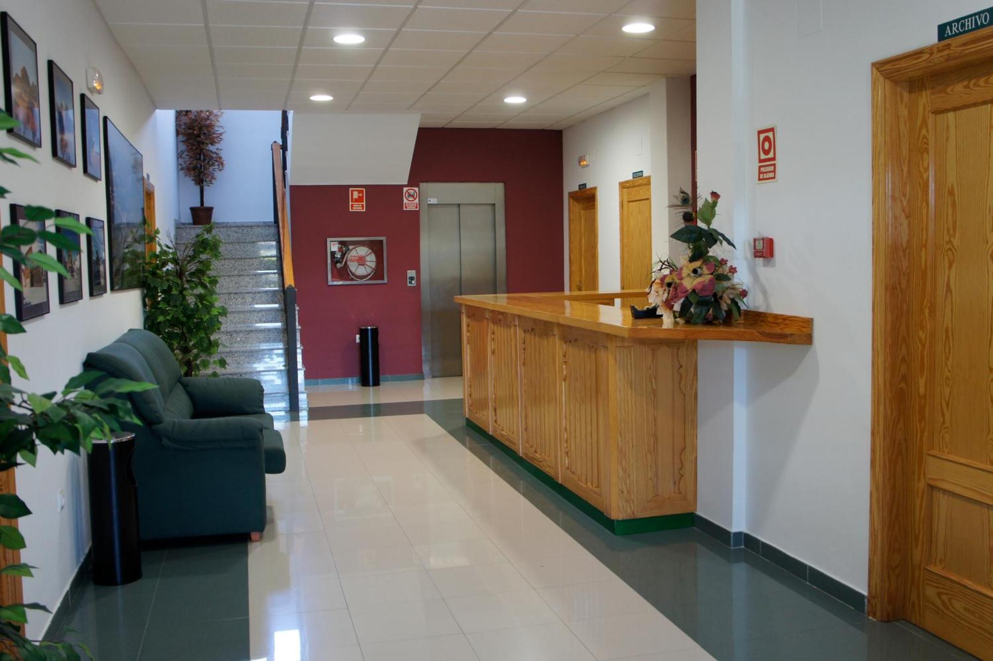 Hotel Apartamentos Kantara Al-Saif Alcántara Extérieur photo